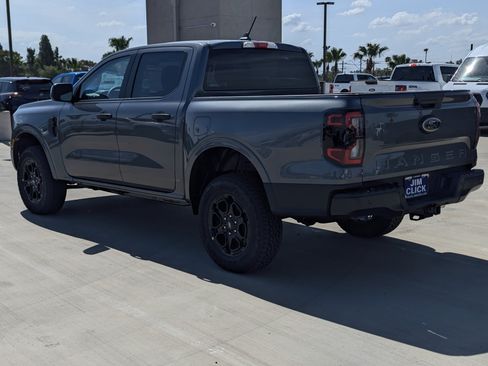 New 2026 Ford Ranger XLT w/ Black Appearance Package RWD image 4