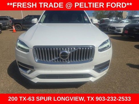 Used 2024 Volvo XC90 B5 Core w/ Protection Package Premier image 2
