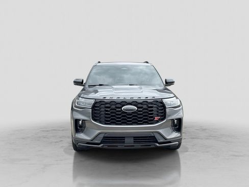 Certified 2025 Ford Explorer ST AWD/4WD image 12