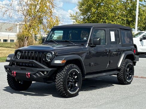 Used 2021 Jeep Wrangler Unlimited Sport image 27