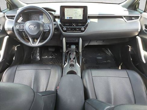Used 2025 Toyota Corolla Cross AWD Hybrid image 17