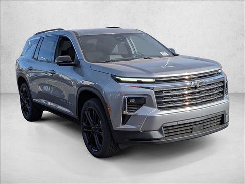 New 2026 Chevrolet Traverse LT w/ Enhanced Driving Package image 7