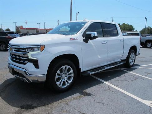 Used 2023 Chevrolet Silverado 1500 LTZ AWD/4WD image 8
