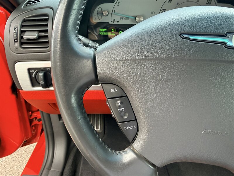Used 2002 Ford Thunderbird RWD image 12