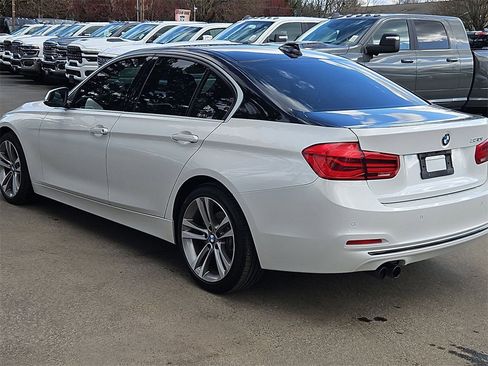 Used 2017 BMW 330i Sedan image 5