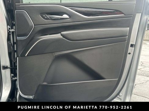Used 2023 Cadillac Escalade ESV Sport w/ Touring Package AWD/4WD image 16