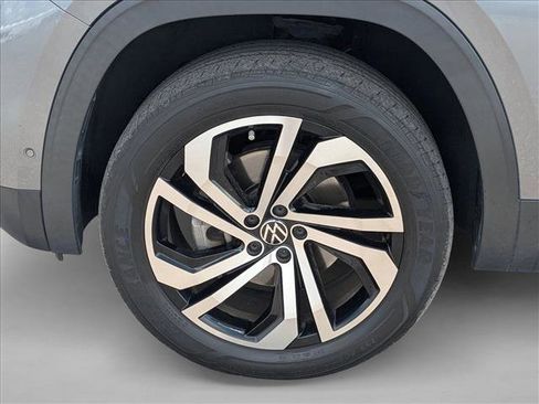 Used 2021 Volkswagen Atlas SEL Premium AWD/4WD image 10