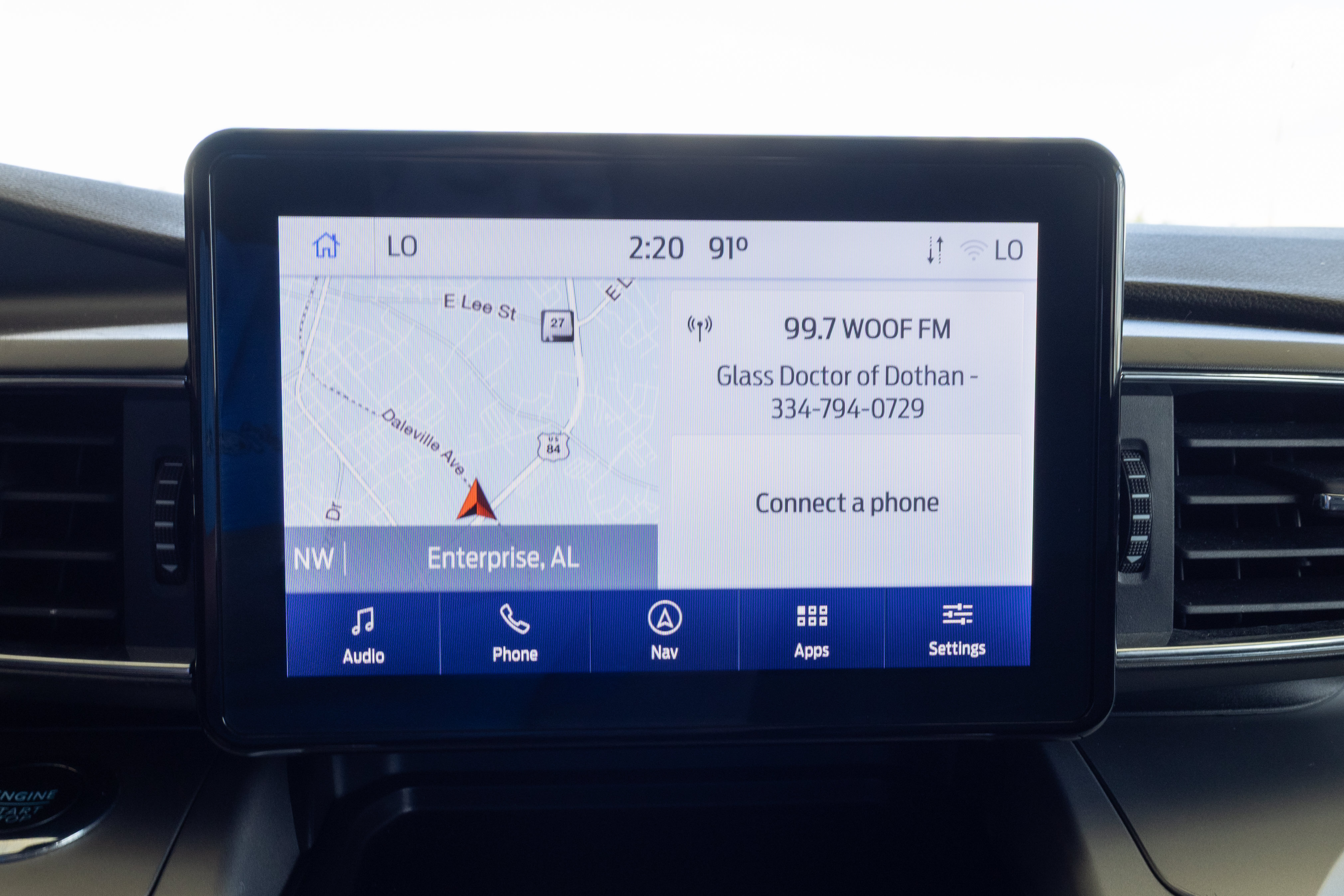Used 2022 Ford Explorer XLT w/ Equipment Group 202A RWD image 18