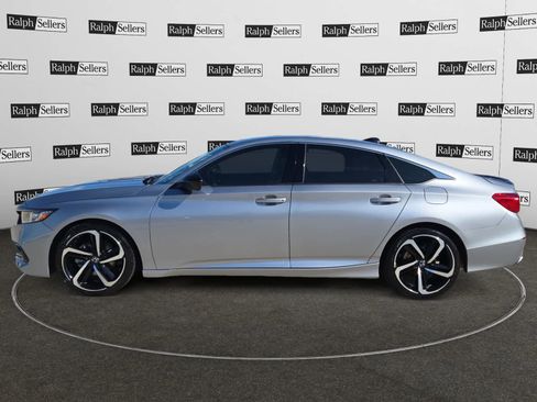 Used 2022 Honda Accord Sport Special Edition image 3