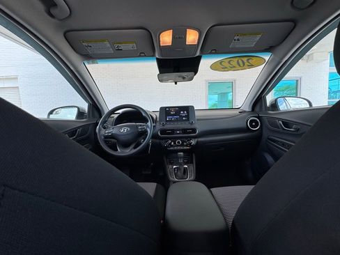 Used 2022 Hyundai Kona SE FWD image 24