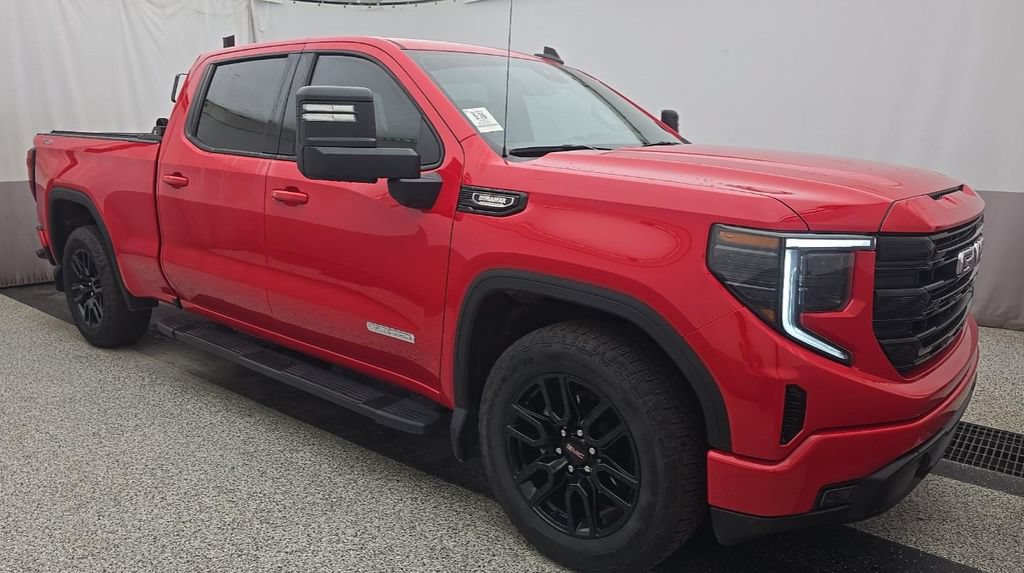 Used 2025 GMC Sierra 1500 Elevation w/ X31 Off-Road Package AWD/4WD image 2