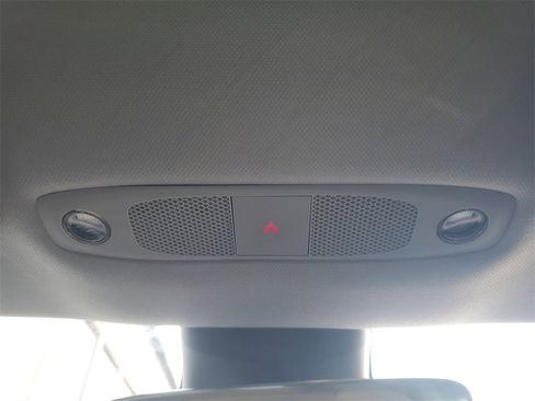 Used 2020 Tesla Model 3 Long Range image 29