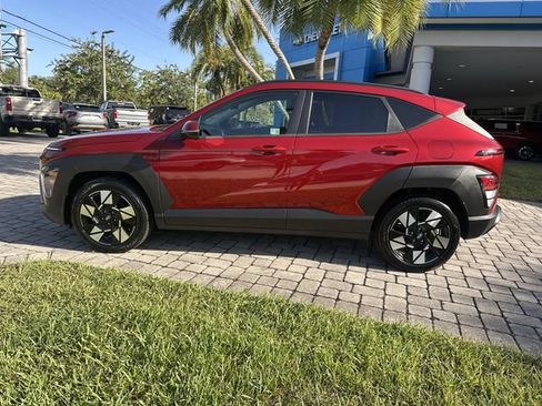 Used 2025 Hyundai Kona SEL FWD image 31