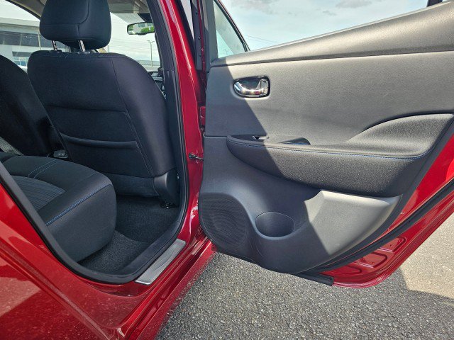 Certified 2024 Nissan Leaf SV Plus FWD image 15