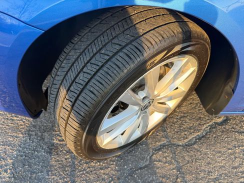 Used 2012 Volkswagen Eos Komfort image 26