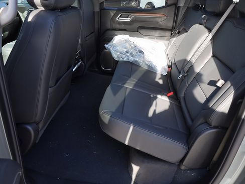 New 2026 GMC Sierra 1500 Denali w/ Technology Package image 17