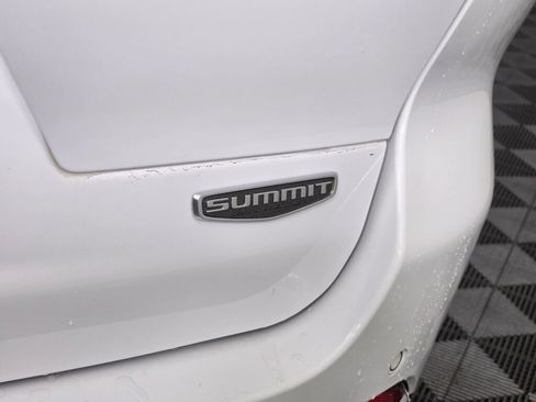 Used 2023 Jeep Grand Cherokee L Summit AWD/4WD image 16