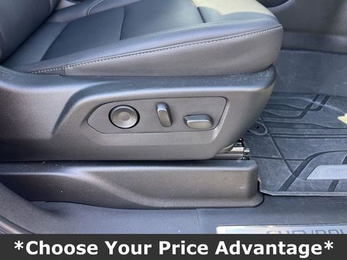 Used 2023 Chevrolet Tahoe LT w/ LT Signature Plus Package image 37