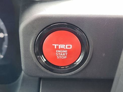 Used 2024 Toyota Tacoma TRD Off-Road AWD/4WD image 25
