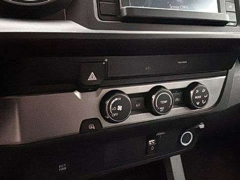 Used 2019 Toyota Tacoma SR image 26