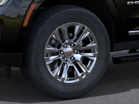 New 2026 GMC Yukon XL Denali w/ Sun & Power Step Package image 9