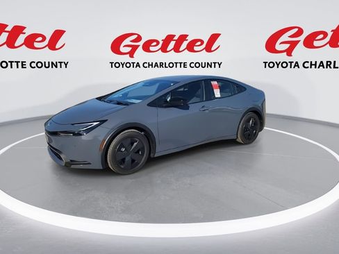 New 2026 Toyota Prius SE image 4