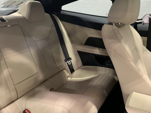 Used 2026 BMW 430i Coupe w/ Premium Package RWD image 28