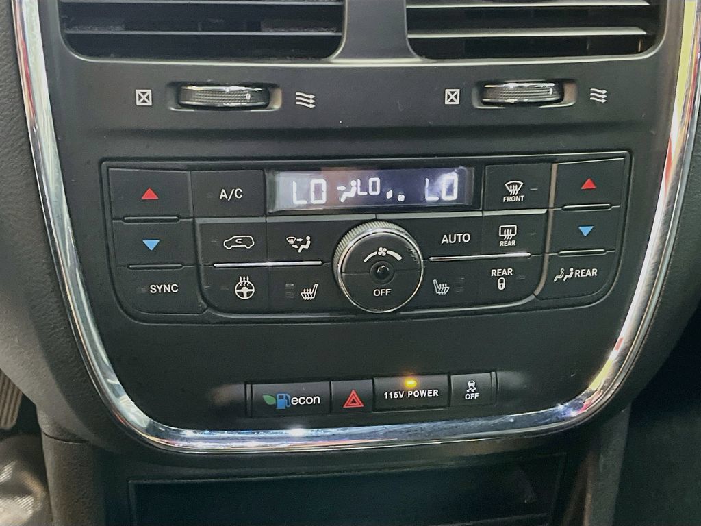 Used 2019 Dodge Grand Caravan GT FWD image 16