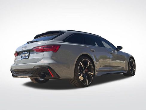 Used 2022 Audi RS 6 AWD/4WD image 8