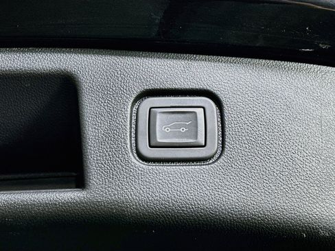 Used 2025 Honda Prologue Touring image 29