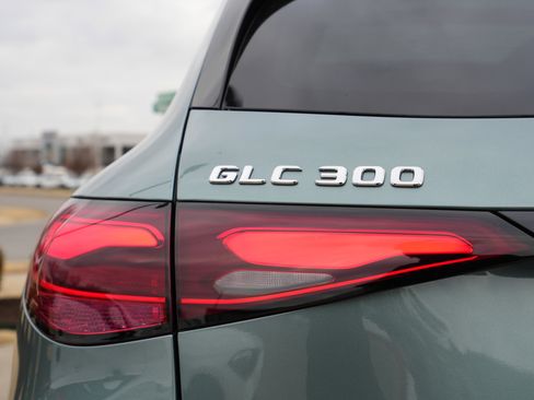 New 2026 Mercedes-Benz GLC 300 GLC 300 image 13