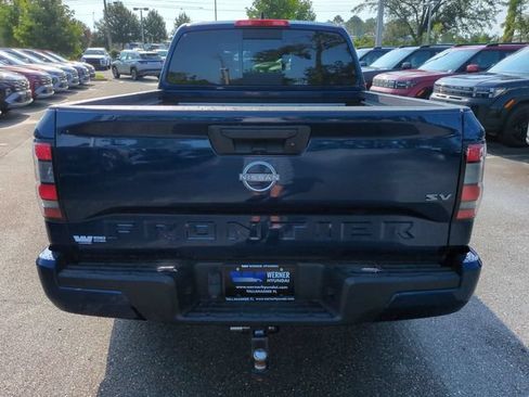Used 2023 Nissan Frontier SV RWD image 6