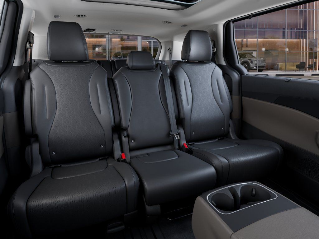 New 2027 Kia Carnival SX FWD image 17