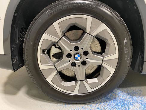 Used 2025 BMW X1 xDrive28i w/ Technology Package image 26