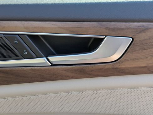 New 2026 Volkswagen Atlas SE image 35