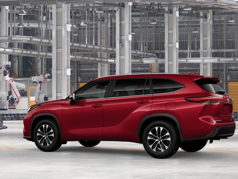 New 2026 Toyota Highlander XLE AWD/4WD image 5