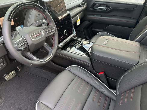 New 2026 GMC Yukon XL AT4 Ultimate image 11