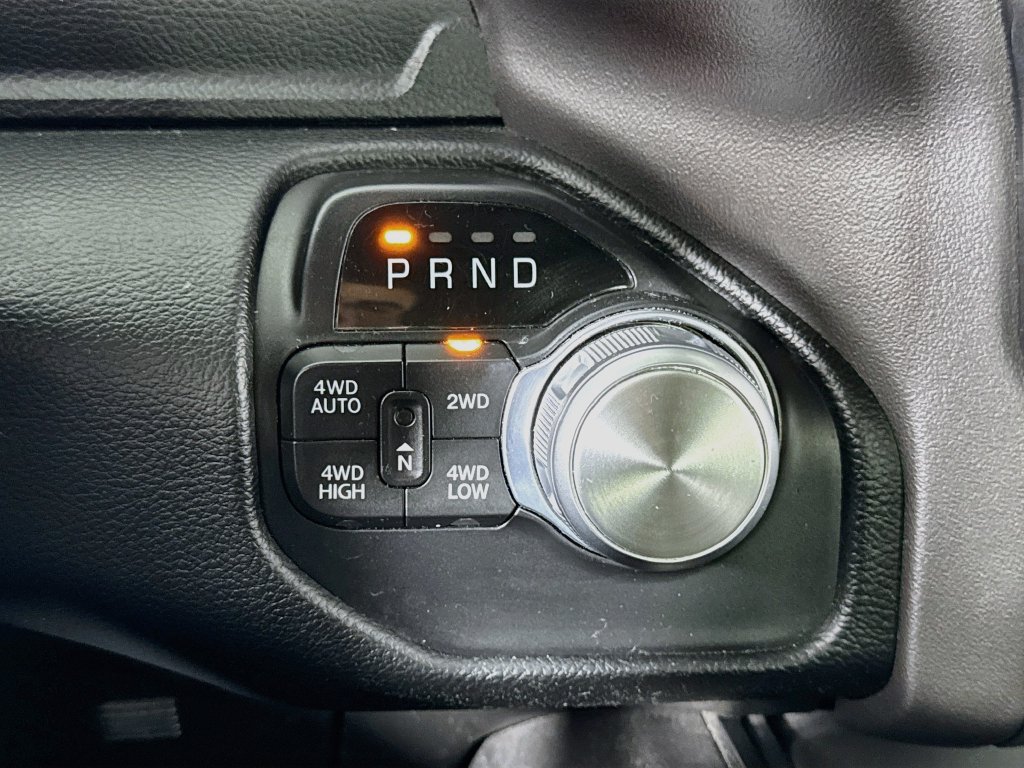 Used 2020 RAM 1500 Sport w/ Level 2 Equipment Goup w/2_L AWD/4WD image 19