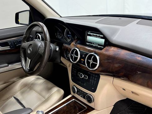 Used 2015 Mercedes-Benz GLK 350 4MATIC image 20