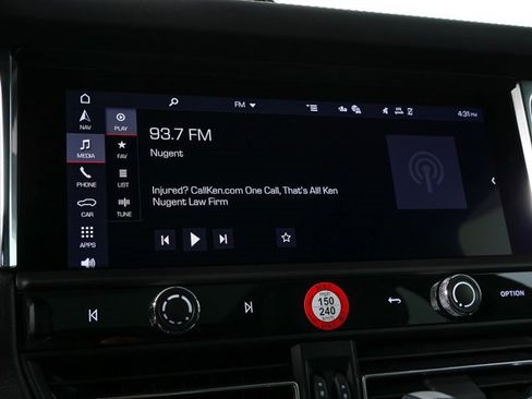 New 2026 Porsche Macan GTS image 14