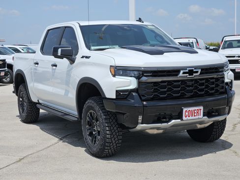 New 2026 Chevrolet Silverado 1500 ZR2 w/ Dark Appearance Package AWD/4WD image 2