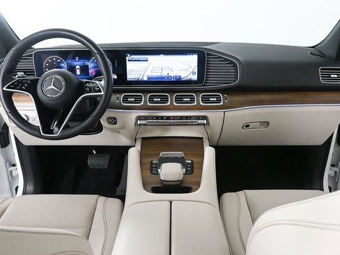 Certified 2025 Mercedes-Benz GLE 350 4MATIC image 17