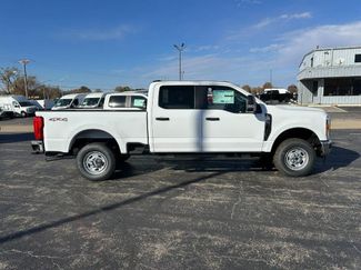 New 2026 Ford F250 XL w/ XL Chrome Package AWD/4WD video 2