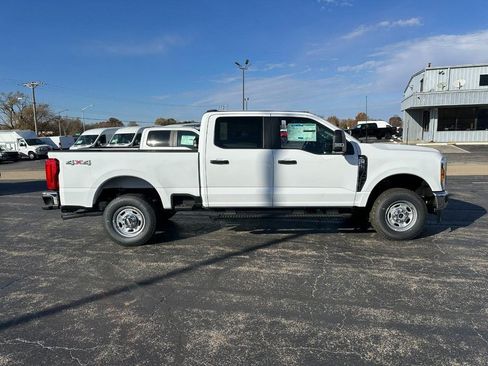 New 2026 Ford F250 XL w/ XL Chrome Package AWD/4WD image 2