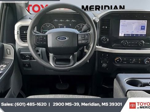 Used 2022 Ford F150 XLT w/ Trailer Tow Package image 5