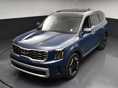 Certified 2025 Kia Telluride S AWD/4WD image 45