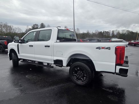 New 2025 Ford Ranger XLT w/ FX4 Off-Road Package image 38
