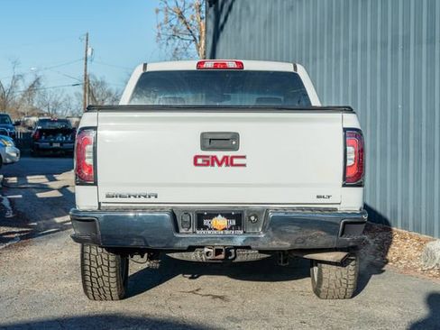 Used 2017 GMC Sierra 1500 SLT w/ SLT Premium Package image 5