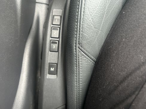 Used 2006 Volvo V50 T5 image 15