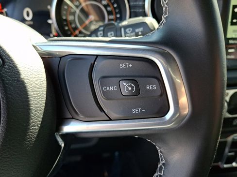 Certified 2022 Jeep Wrangler Unlimited Sahara image 24